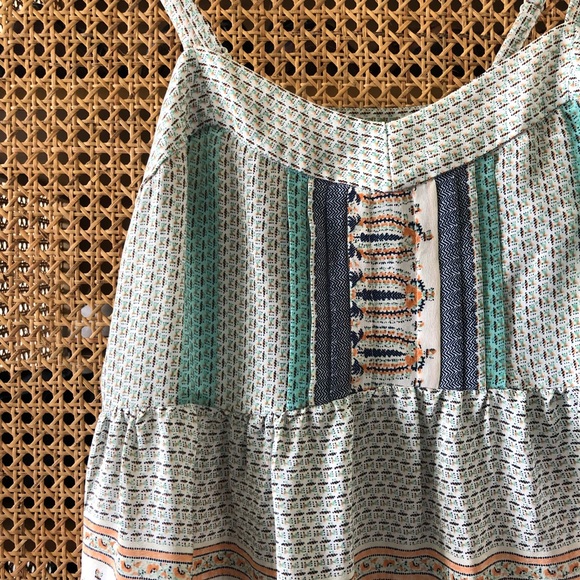✨HP✨Anthropologie Montara Silk Printed Tank - Picture 7 of 7